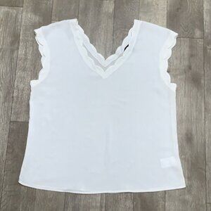 Womens Express Scallop Lining V-Neck Sleeveless Top‎ Shirt